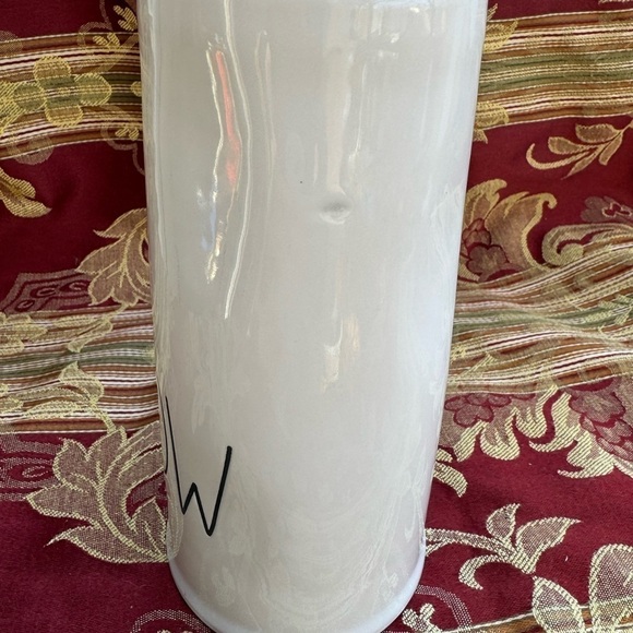 Rae Dunn "MOM" Tumbler without Lid - Picture 4 of 4